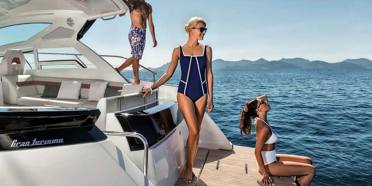 Аренда яхты Beneteau Gran Turismo 40 на Мальдивах